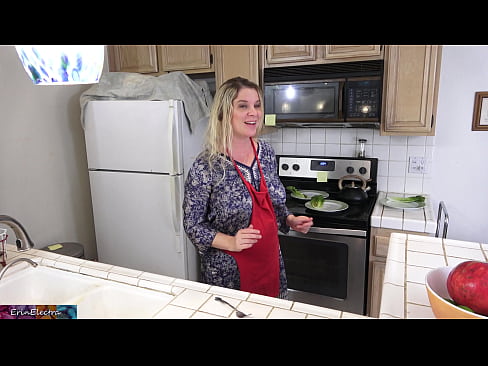 ❤️ Madrastra ordeñándole en la cocina antes de su cita Porno en es.porn33.top ❌️❤️❤️❤️❤️❤️❤️❤️
